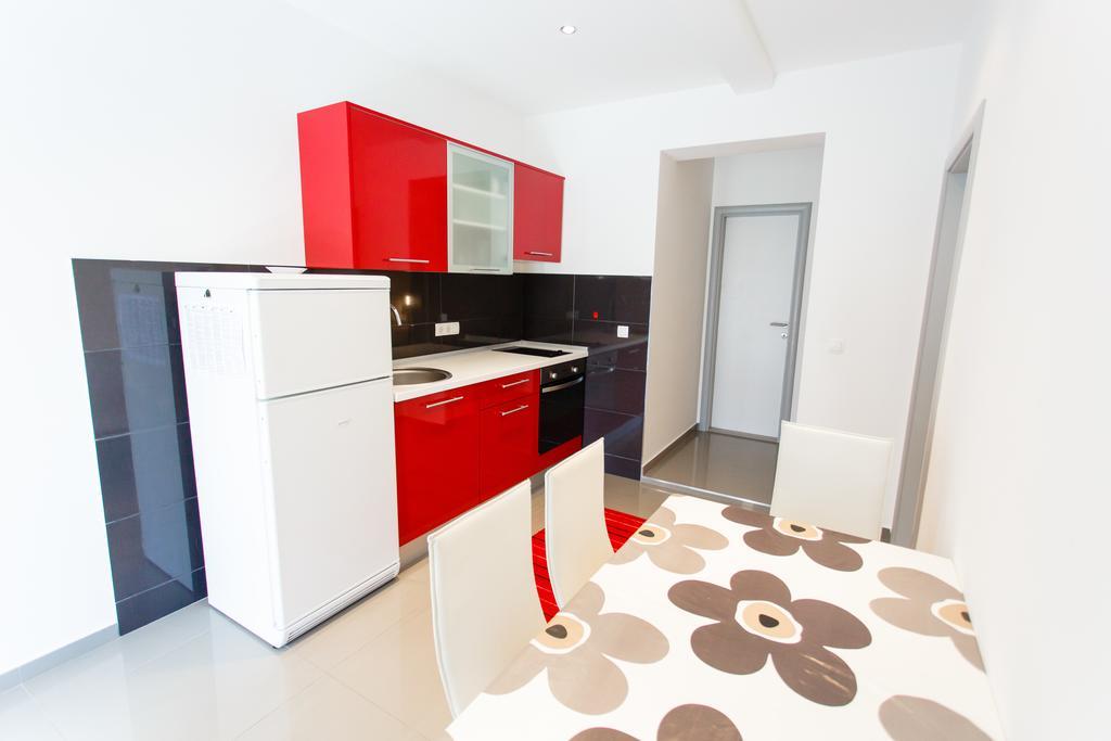 Filip Apartment Omiš Zimmer foto