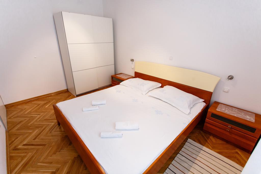 Filip Apartment Omiš Zimmer foto